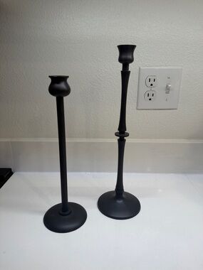 Williams Sonoma Matte Black Taper Candle Holders (Pair)
